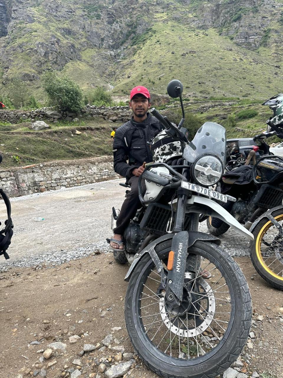 Buddy Hikers Stay Badrinath Extérieur photo